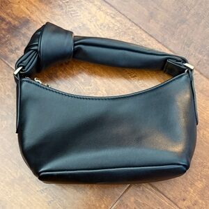 A New Day Knot Strap Black Handbag